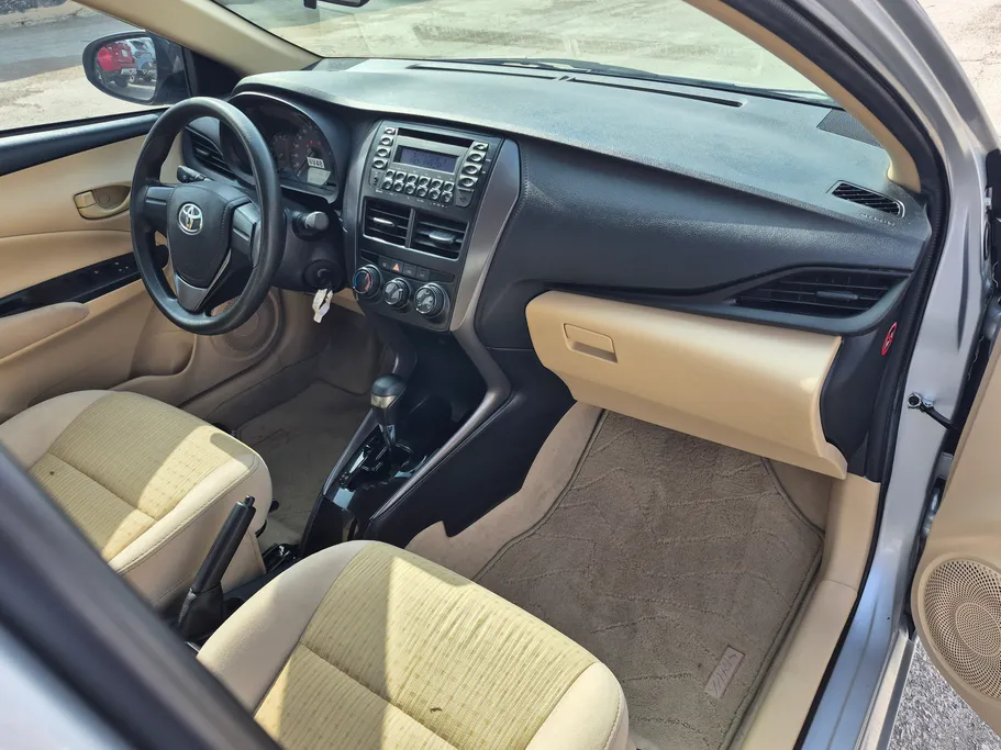 تويوتا يارس Y 2021 