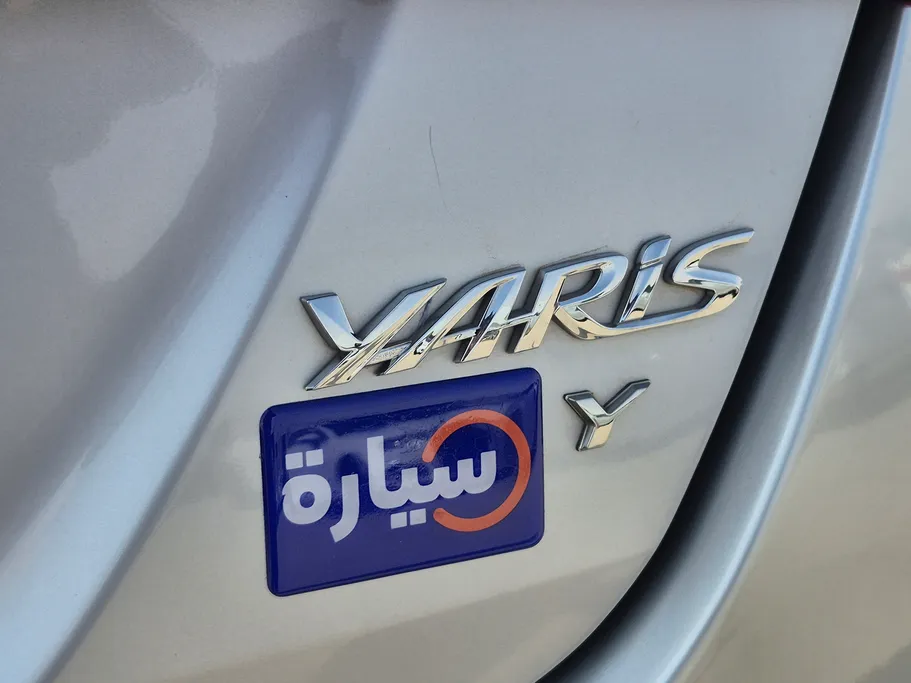 تويوتا يارس Y 2021 