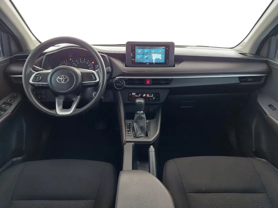 تويوتا يارس Y 2023 