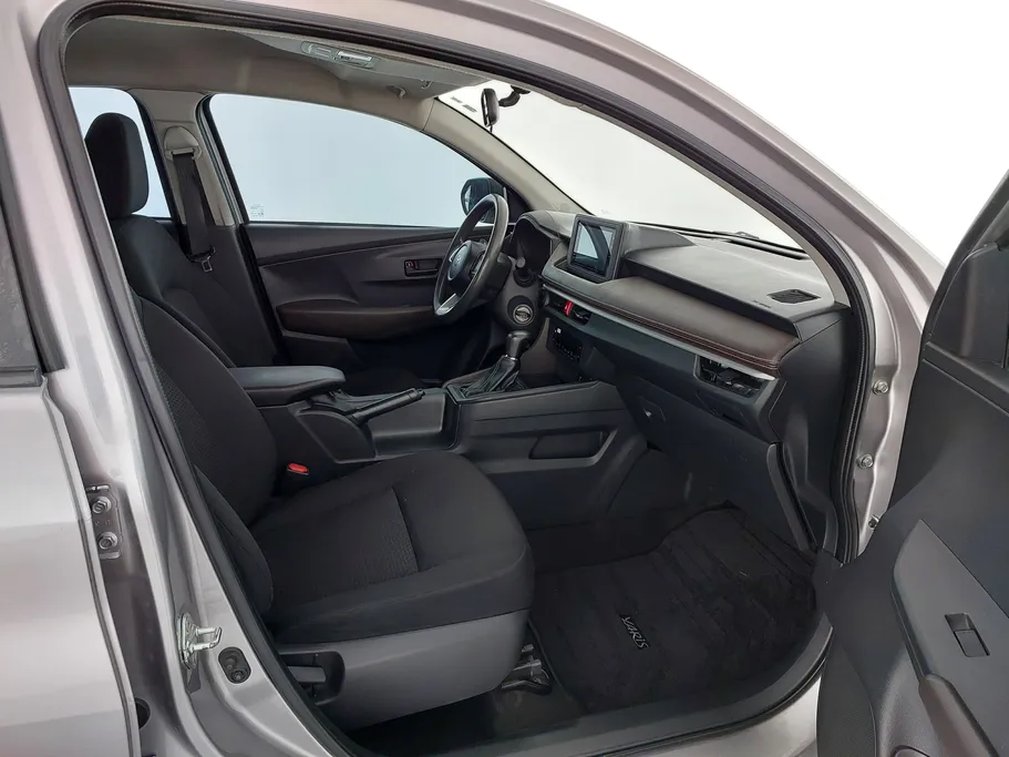 تويوتا يارس Y 2023 