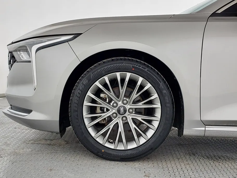 فاو بيستون بي 70 بريميوم 2023 