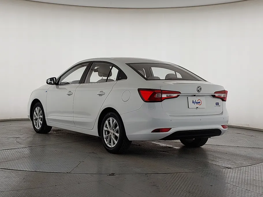 ام جي 5 COM 2022 