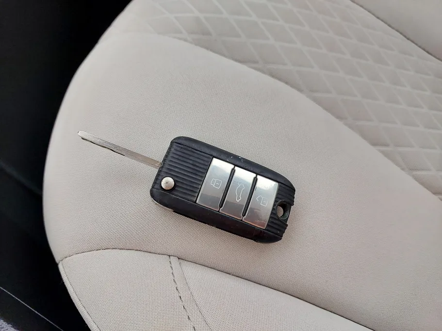 ام جي 5 COM 2022 