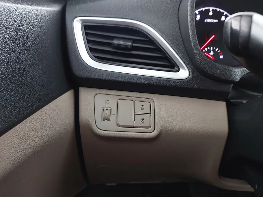 هيونداي اكسنت سمارت 2021 