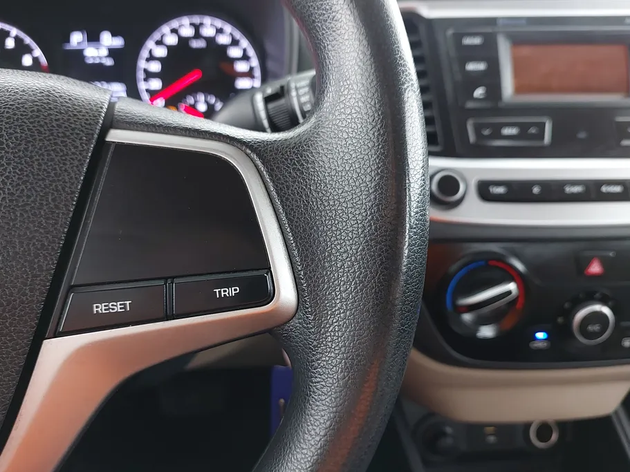 هيونداي اكسنت سمارت 2021 