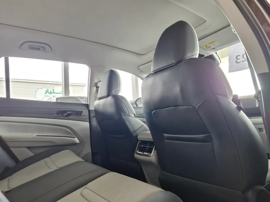 فورد تريتوري تيتانيوم 2023 