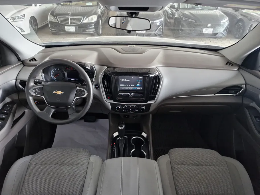 شفروليه ترافرس LS 2018 