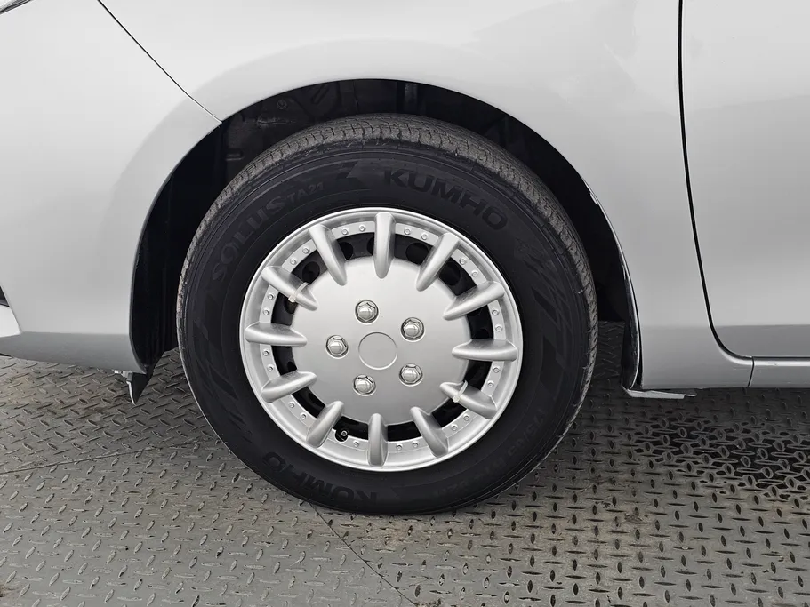 تويوتا يارس Y 2022 