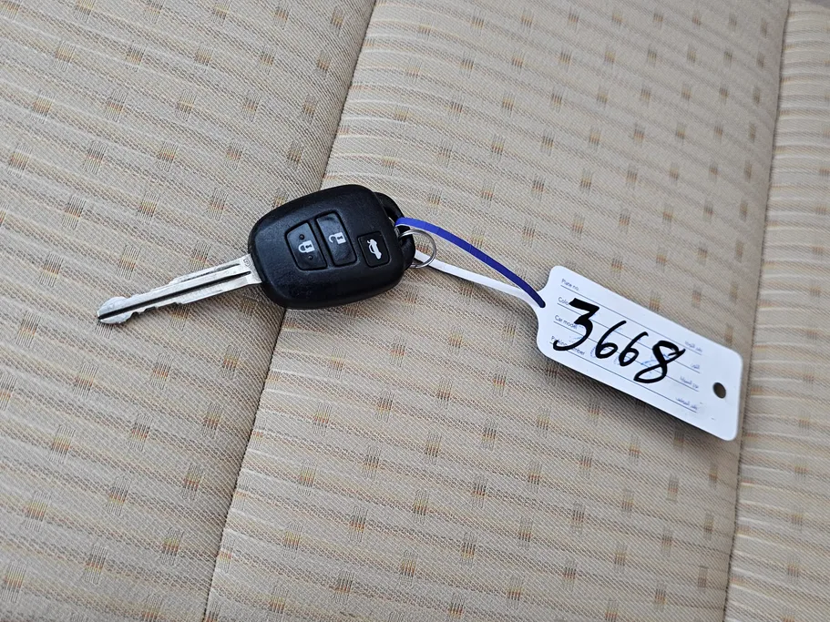 تويوتا يارس Y 2022 