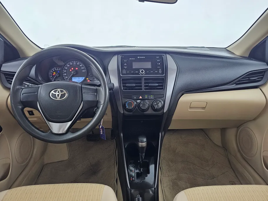 تويوتا يارس Y 2022 