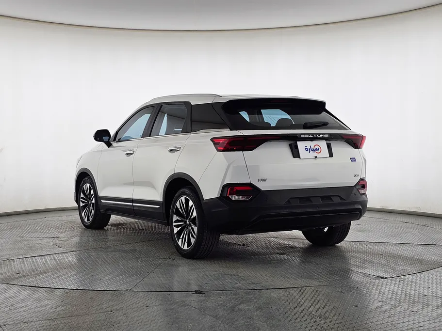 2023 فاو Bestune T77  