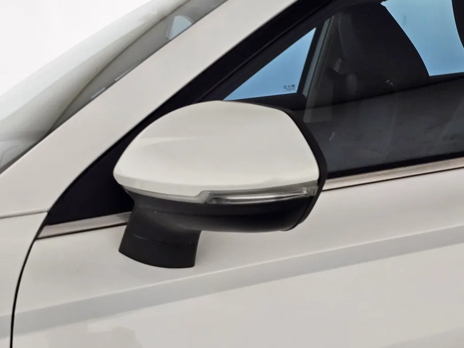 2023 فاو Bestune T77  