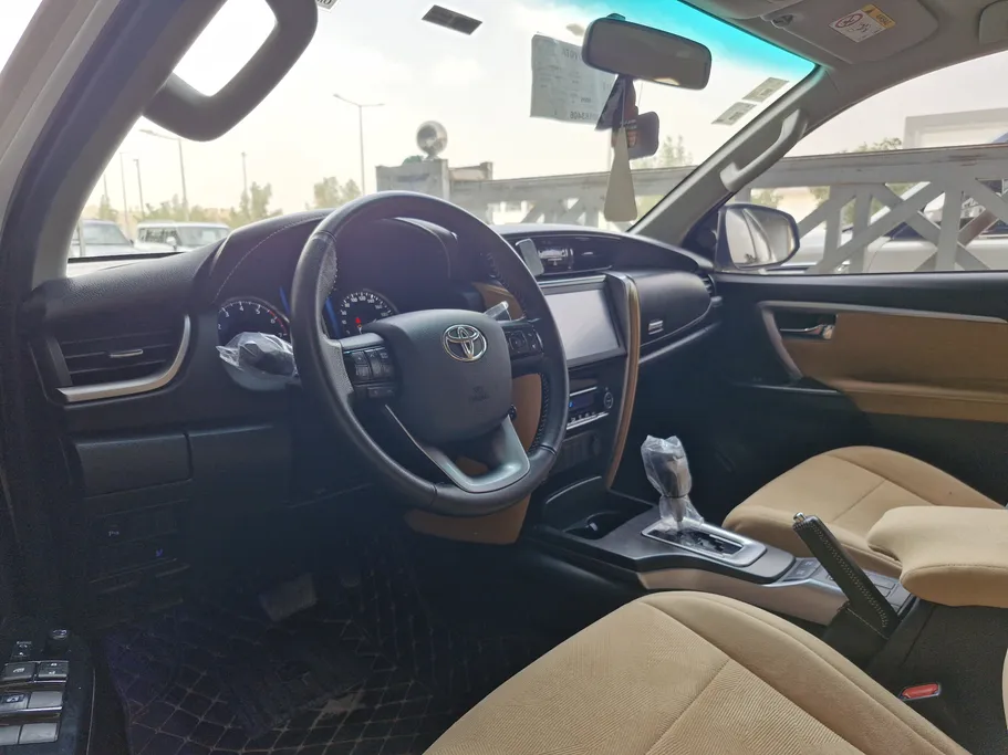 2021 Toyota Fortuner VX 