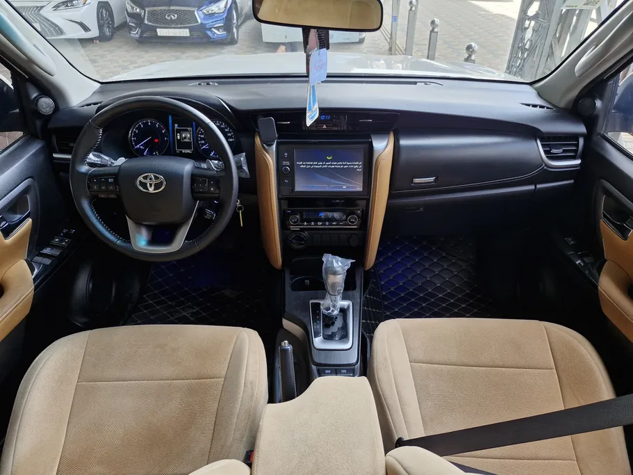 2021 Toyota Fortuner VX 