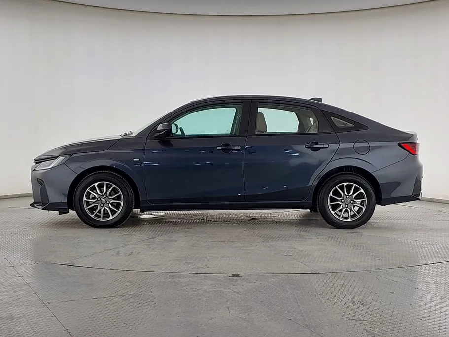 تويوتا يارس Y 2024 