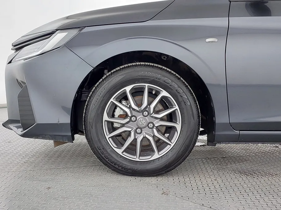 تويوتا يارس Y 2024 