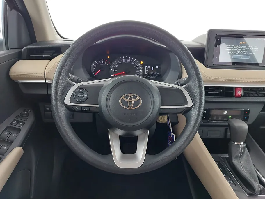 تويوتا يارس Y 2024 