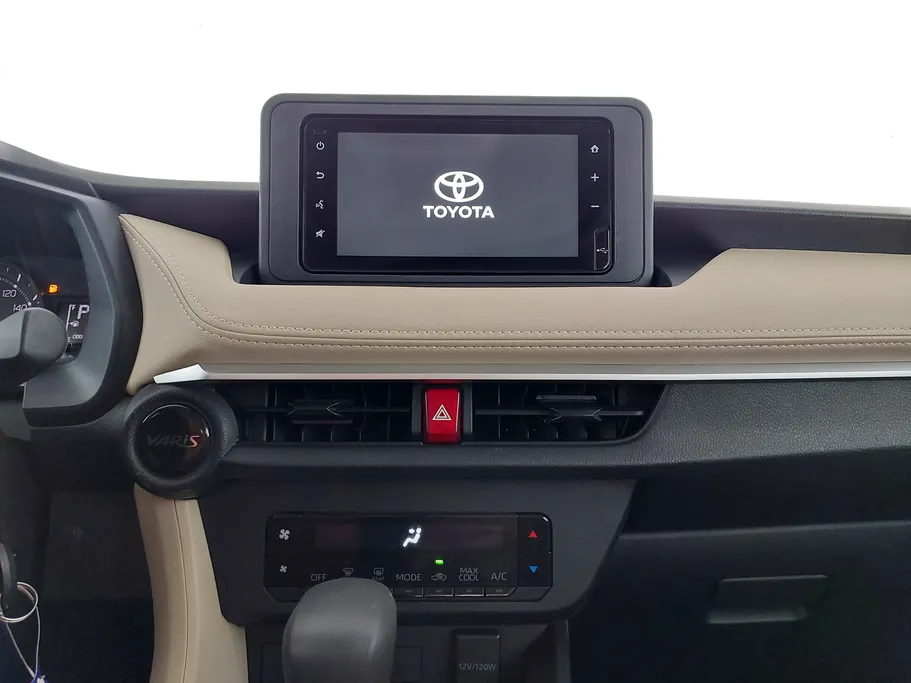 تويوتا يارس Y 2024 