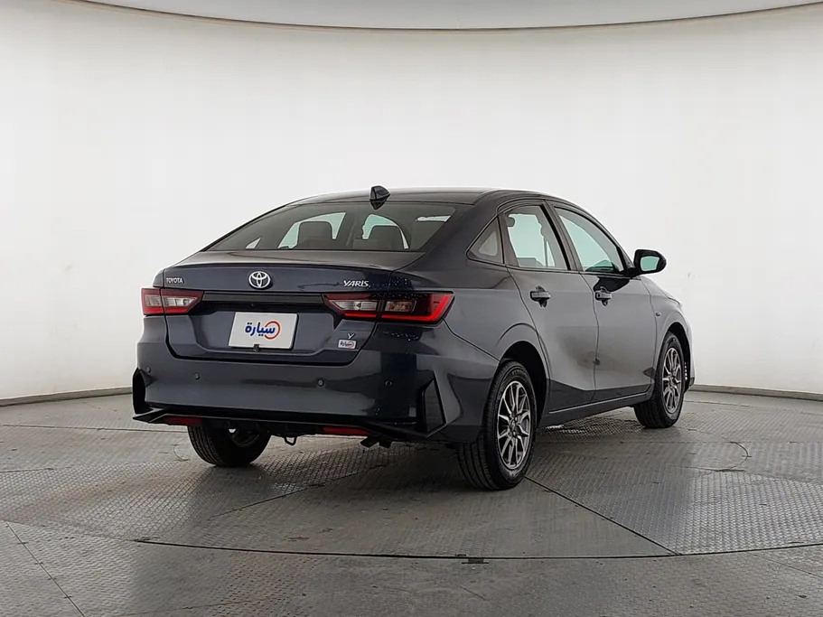 تويوتا يارس Y 2024 