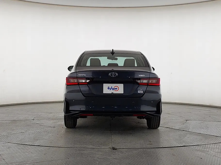 تويوتا يارس Y 2024 
