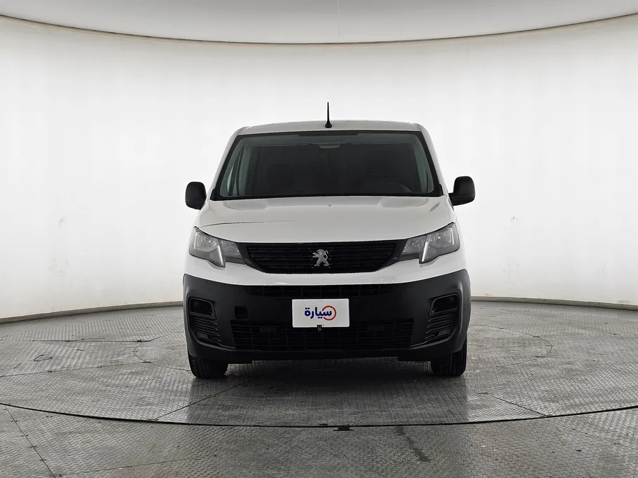 بيجو بارتنر Short van 2022 