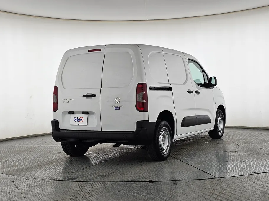 بيجو بارتنر Short van 2022 