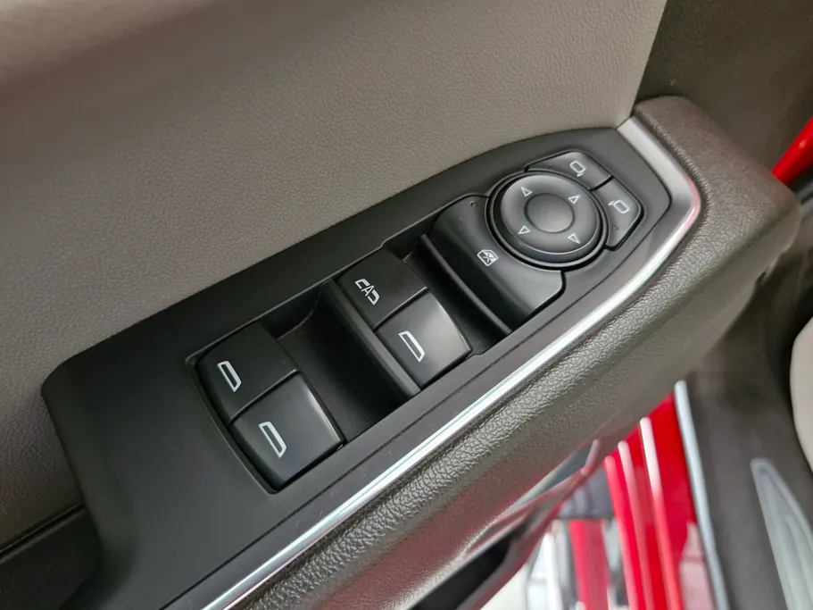 جي إم سي  سييرا Elevation 2023 