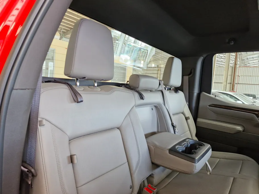 جي إم سي  سييرا Elevation 2023 