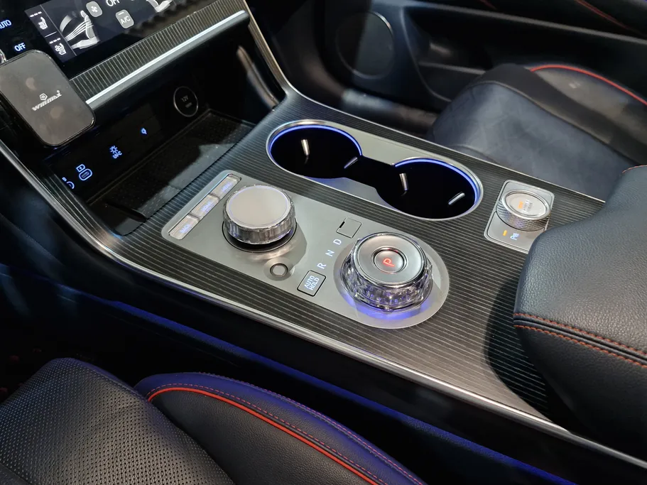 2025 Genesis GV80 Premium 