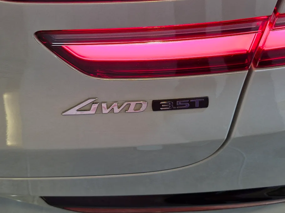 2025 Genesis GV80 Premium 