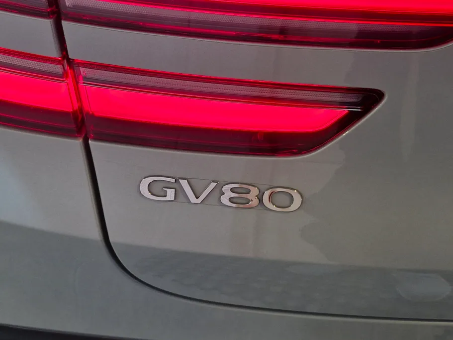 2025 Genesis GV80 Premium 