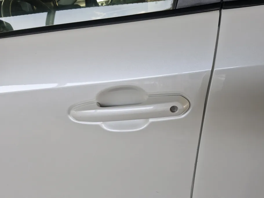 تويوتا راف فور LE 2022 