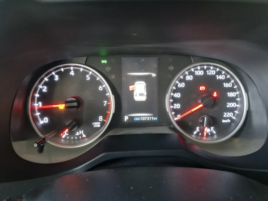 تويوتا راف فور LE 2022 