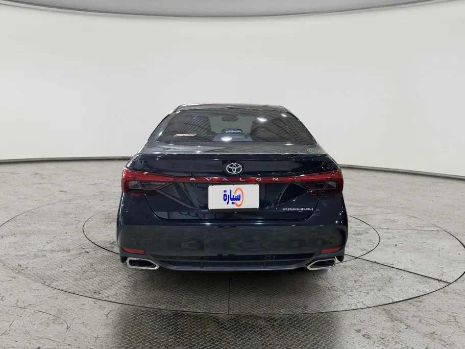 تويوتا افالون PREMIUM 2022 
