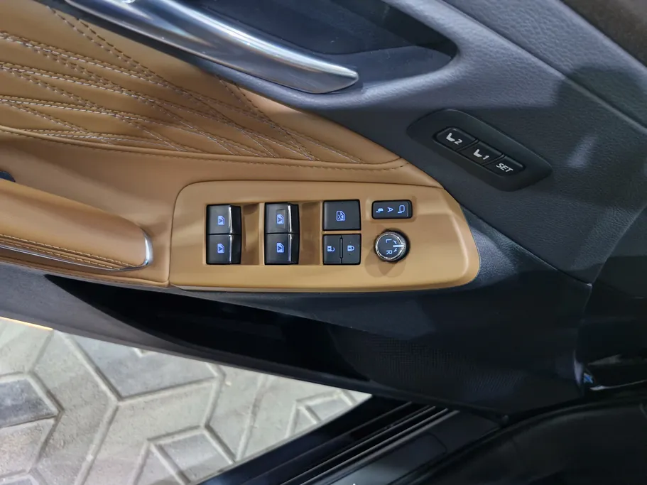 تويوتا افالون PREMIUM 2022 