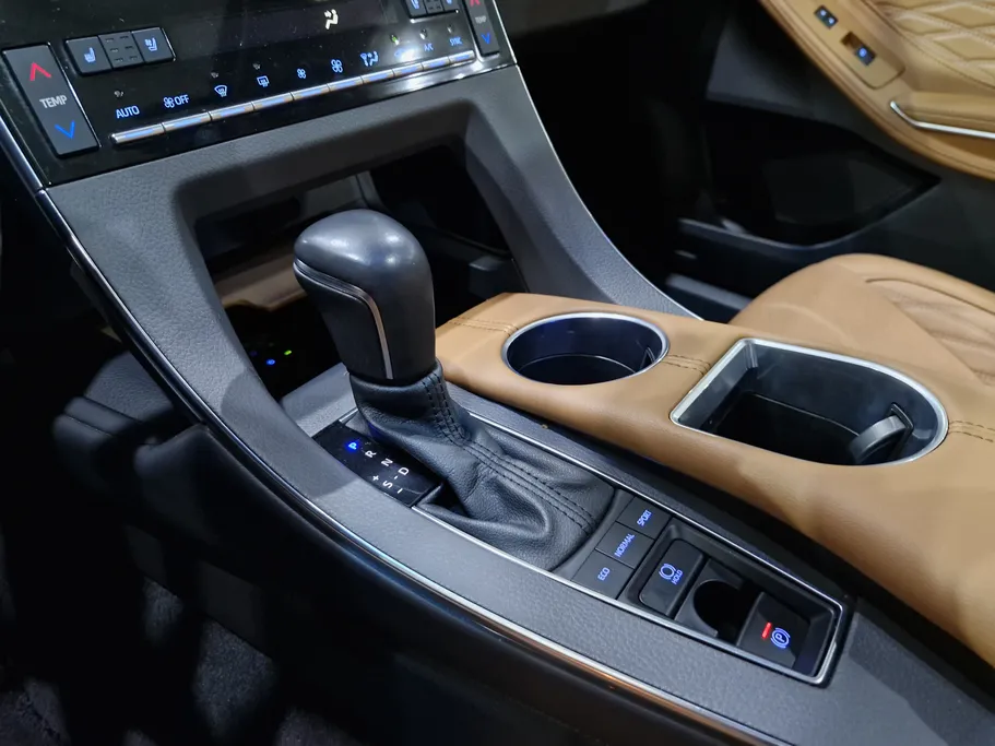 تويوتا افالون PREMIUM 2022 