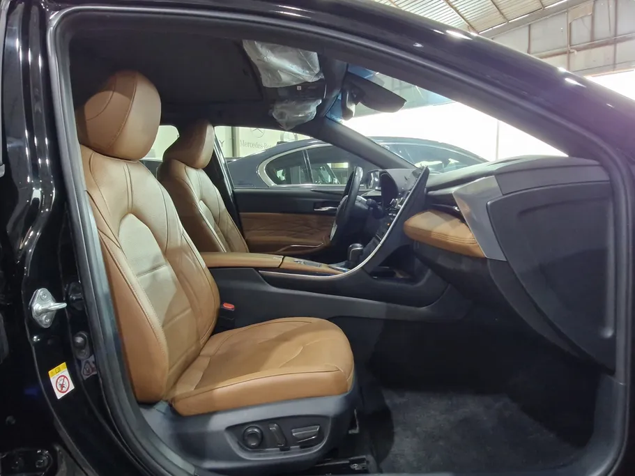 تويوتا افالون PREMIUM 2022 