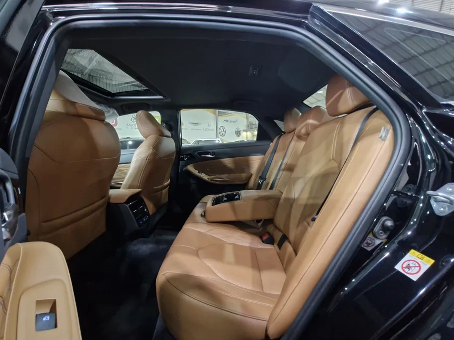 تويوتا افالون PREMIUM 2022 