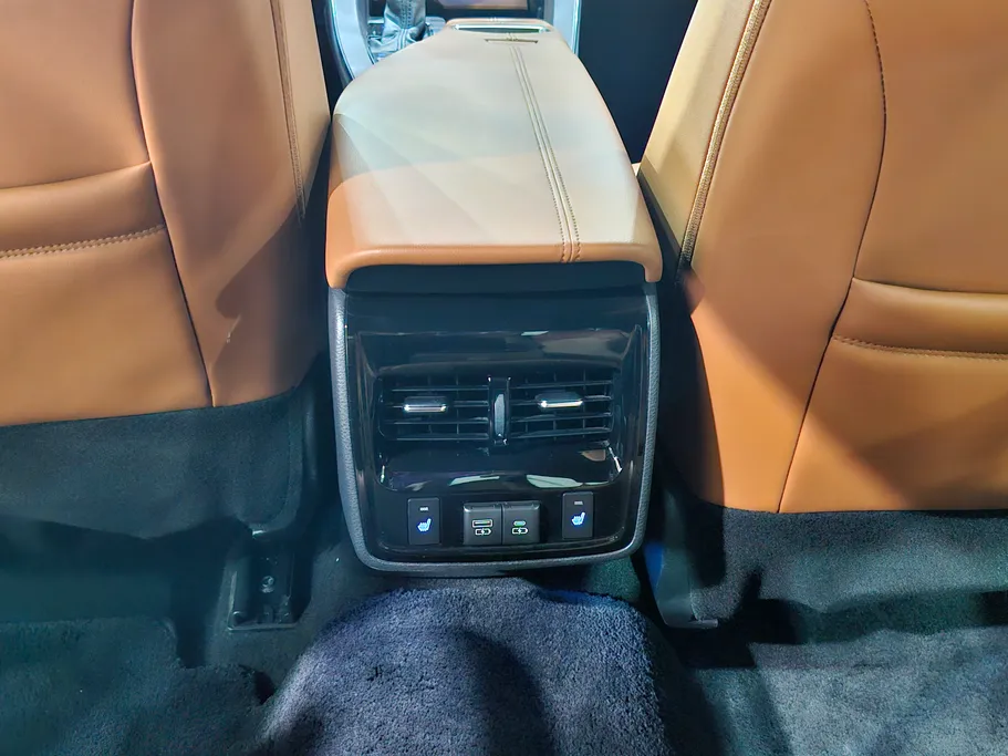 تويوتا افالون PREMIUM 2022 