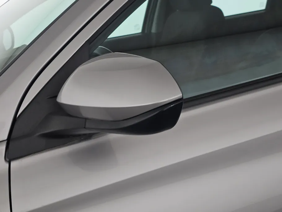 2023 Toyota Yaris  Y 