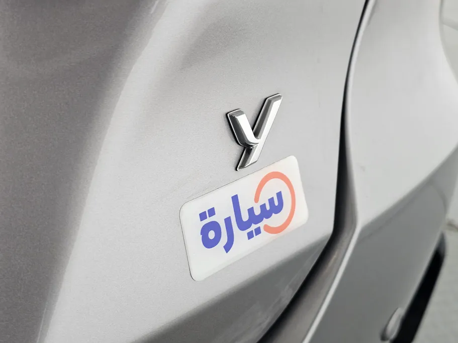 2023 Toyota Yaris  Y 