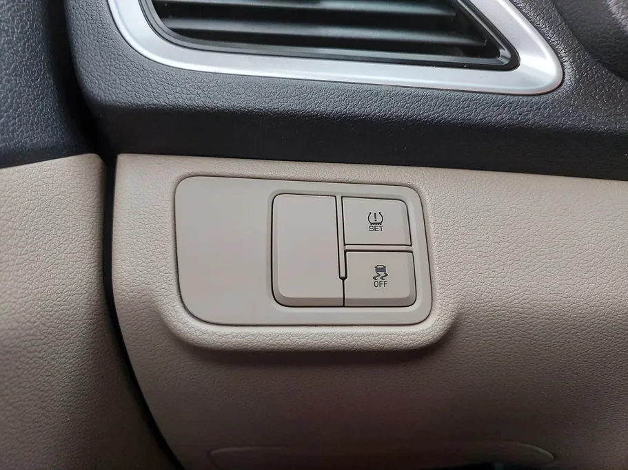 هيونداي اكسنت سمارت 2022 