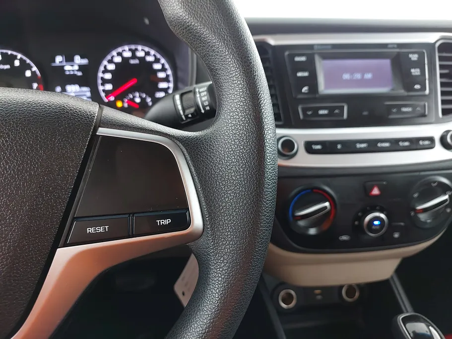 هيونداي اكسنت سمارت 2022 