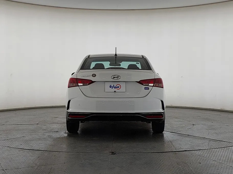 هيونداي اكسنت سمارت 2022 