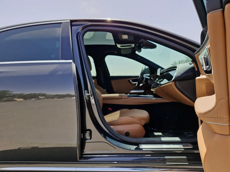 مرسيدس E 200 2025 