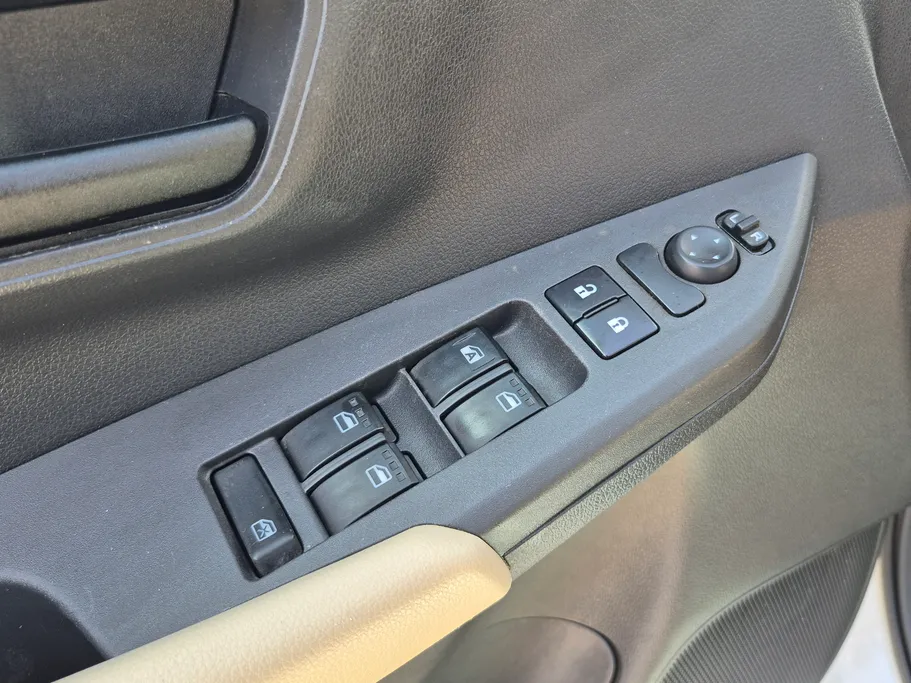 تويوتا يارس Y 2024 