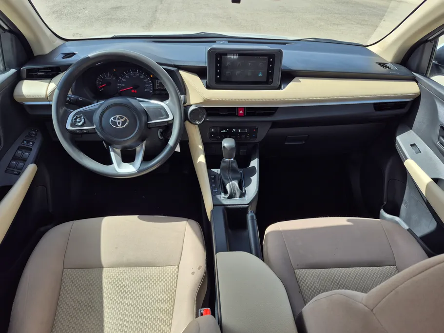 تويوتا يارس Y 2024 