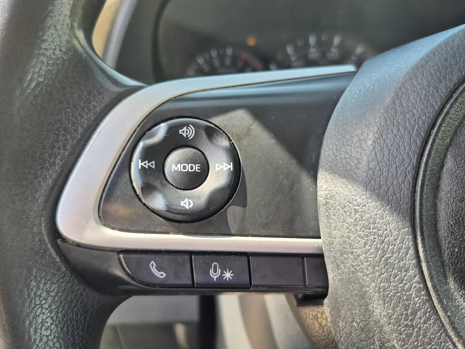 تويوتا يارس Y 2024 