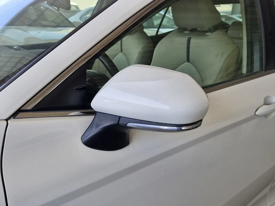 تويوتا كامري LE 2022 