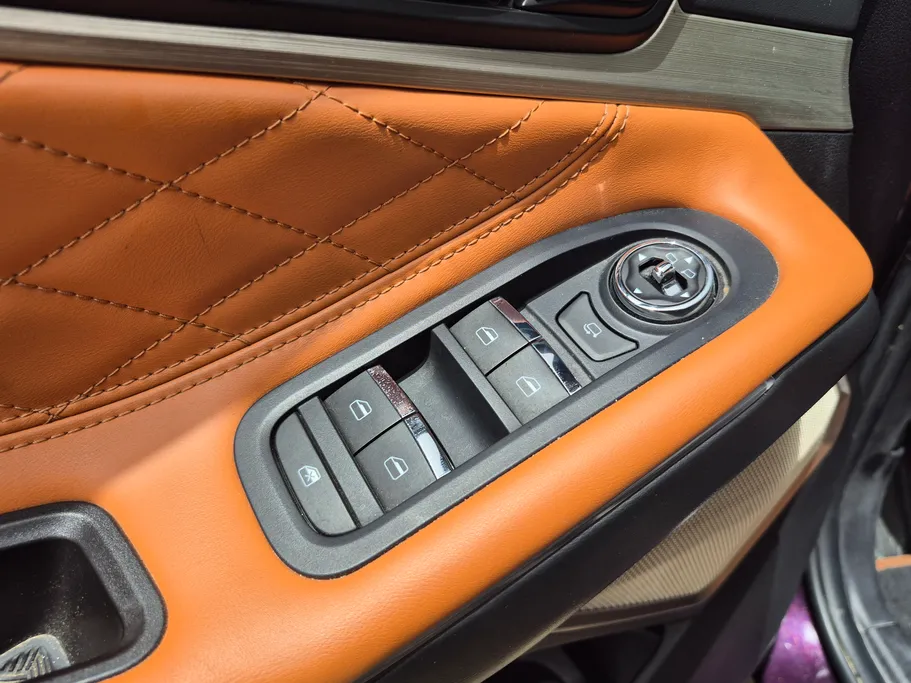 اكسيد TXL Luxury 2023 